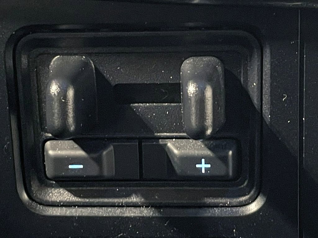 Used 2023 Ford F150 XLT w/ Equipment Group 302A High image 31