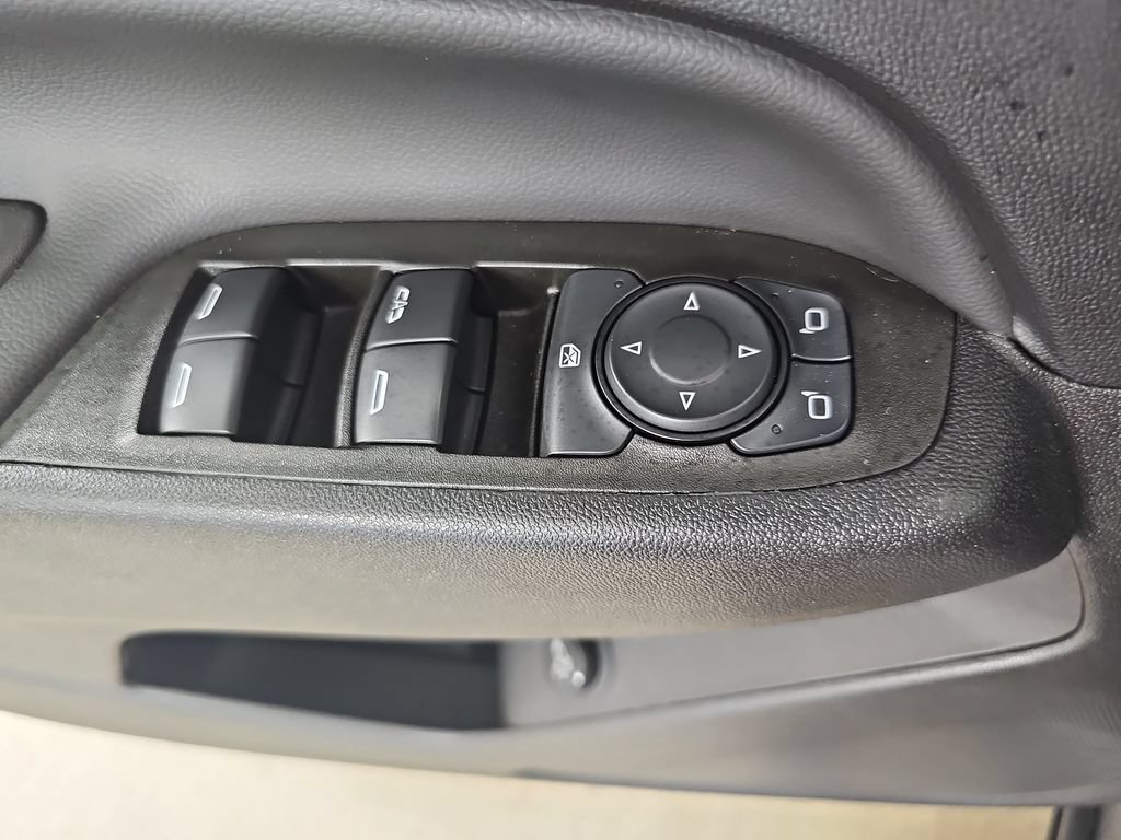 Certified 2024 Chevrolet Equinox LT w/ LPO, Floor Liner Package FWD image 33