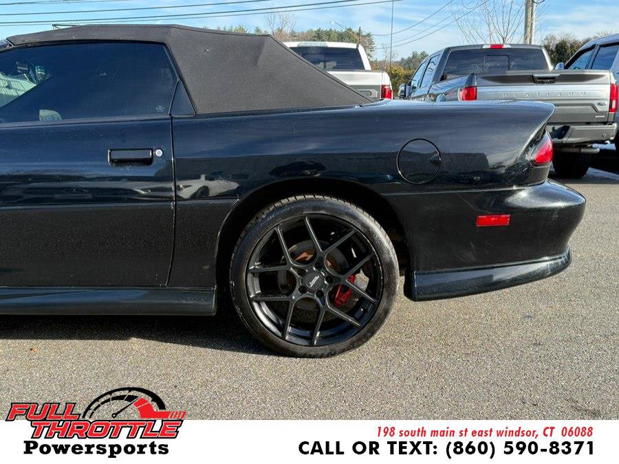 Used 1995 Chevrolet Camaro Z28 RWD image 22