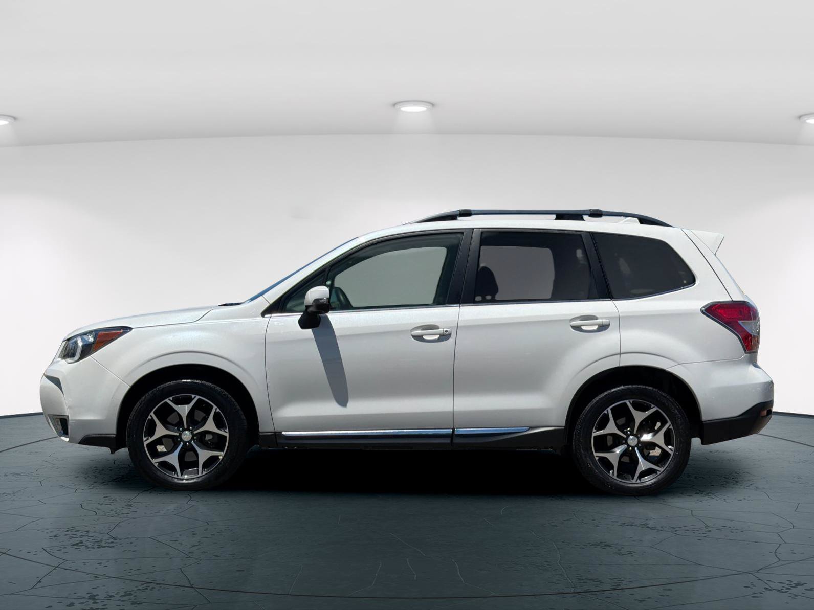 Used 2016 Subaru Forester 2.0XT Touring w/ Eyesight & Navigation System AWD/4WD image 4