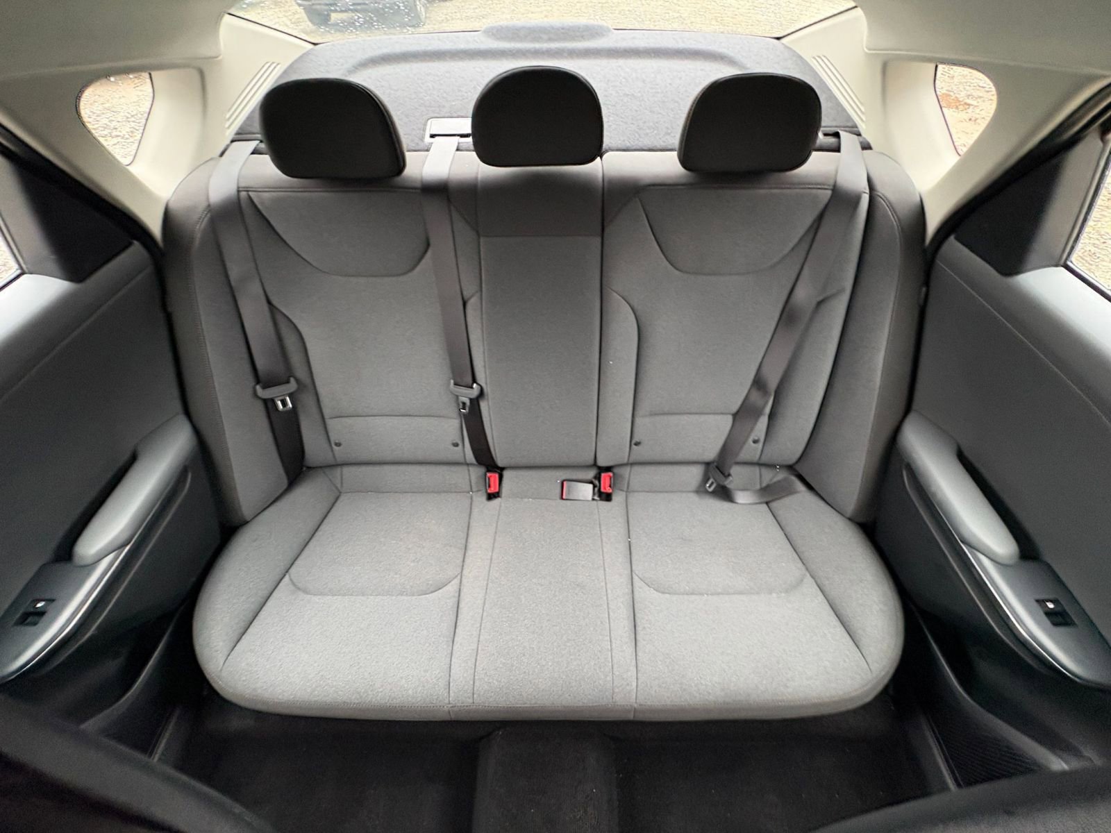Used 2025 Kia K4 FWD image 36
