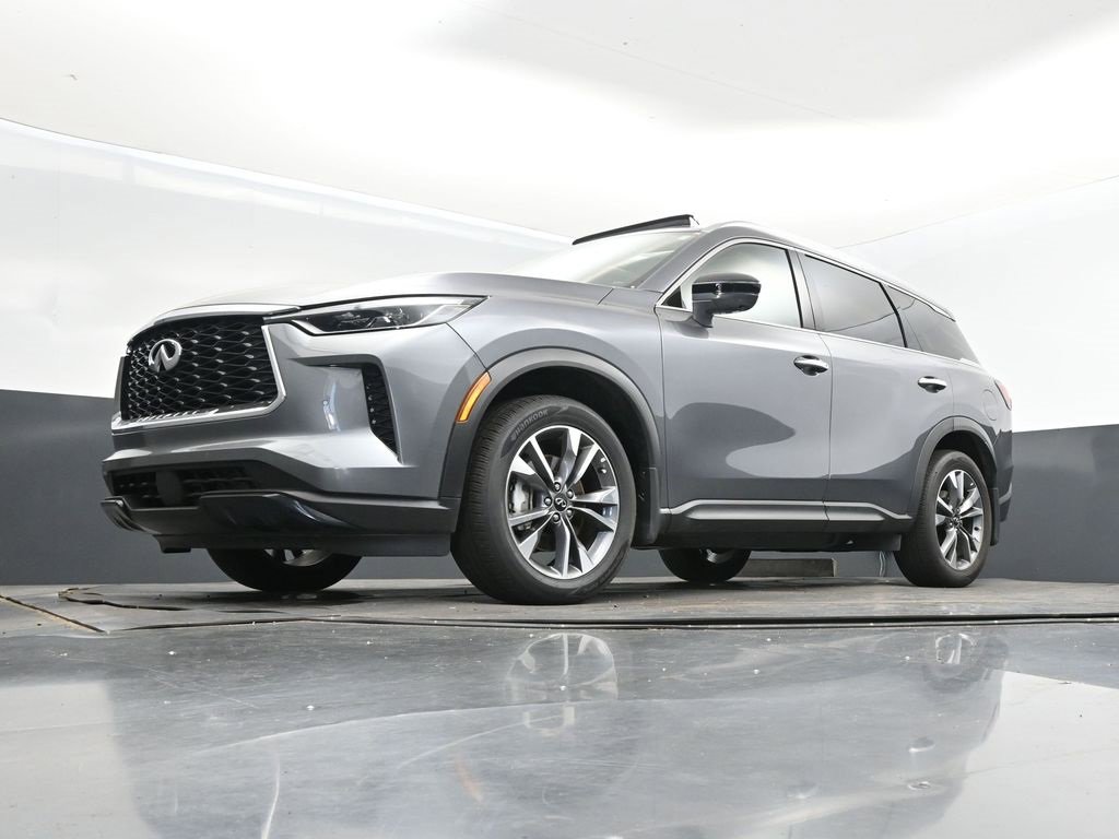 Certified 2025 INFINITI QX60 Luxe image 40