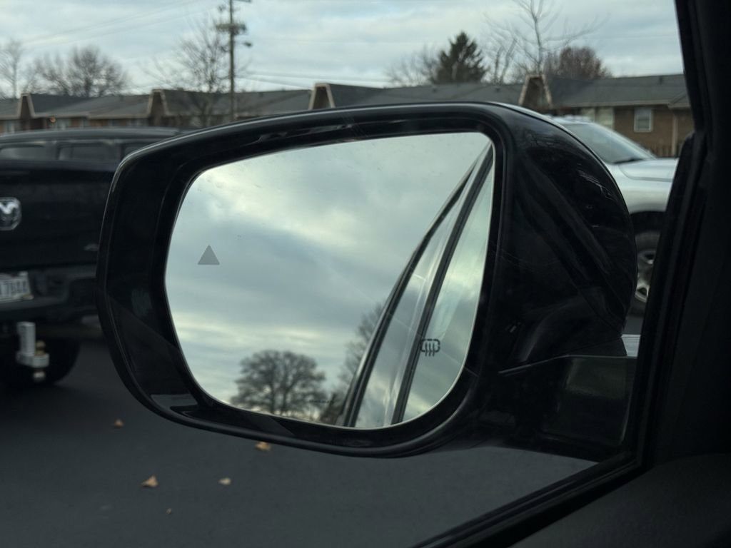 New 2025 Jeep Grand Cherokee Limited image 13