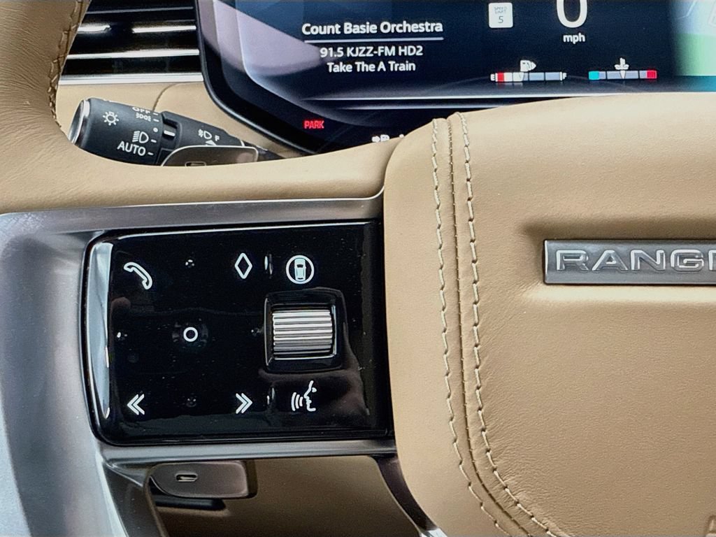 New 2026 Land Rover Range Rover SE AWD/4WD image 11