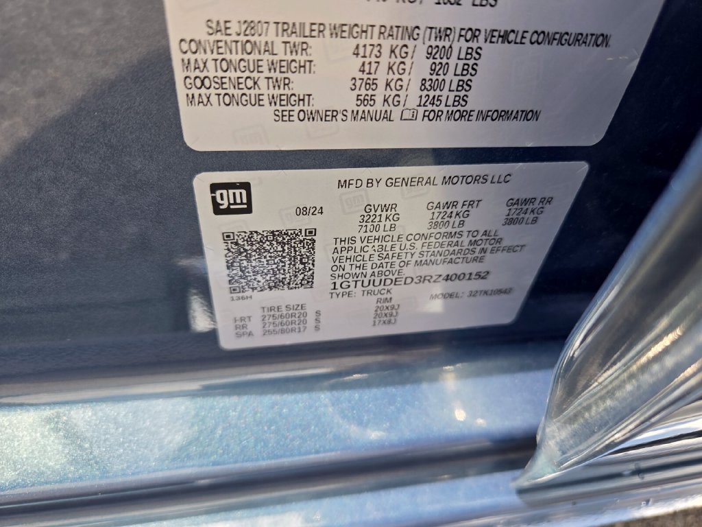 Used 2024 GMC Sierra 1500 SLT w/ SLT Premium Plus Package AWD/4WD image 24