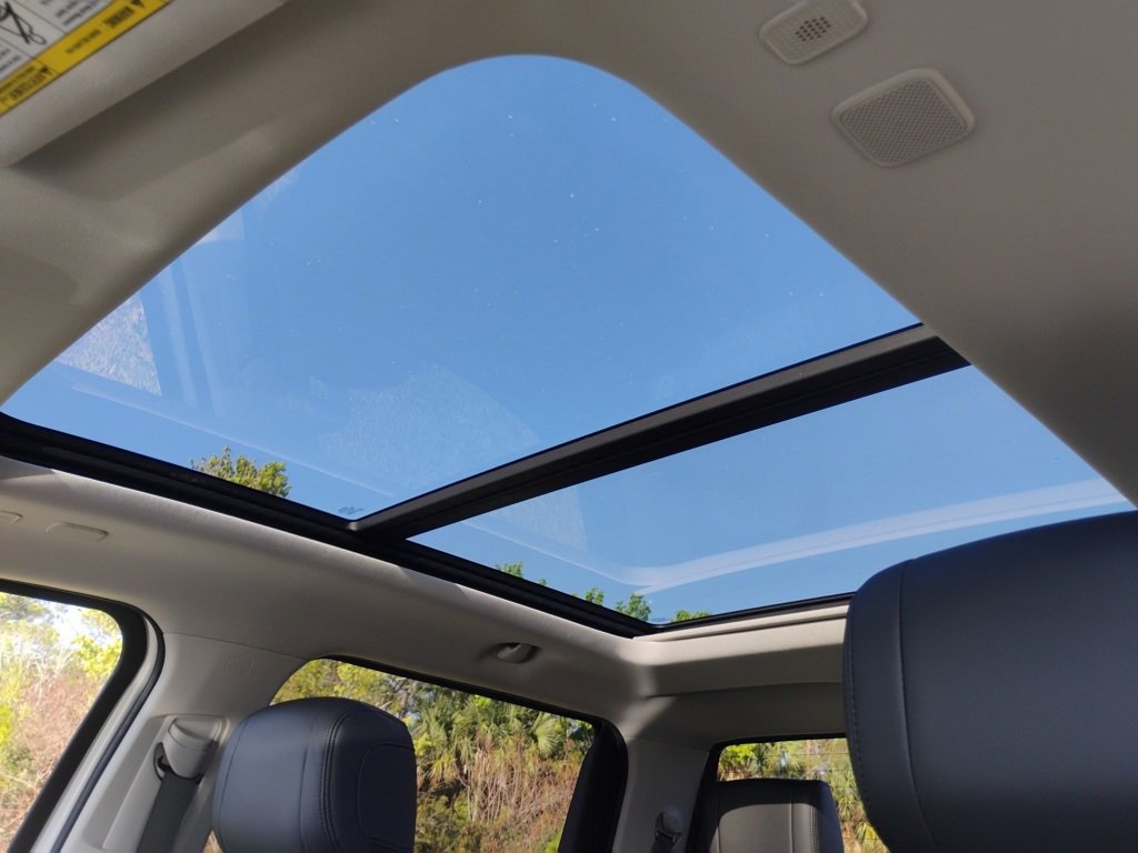 Used 2022 Toyota Tundra Limited image 2