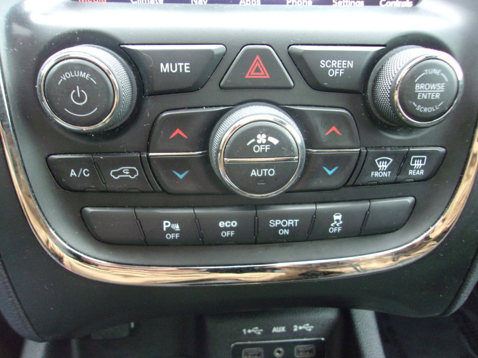 Used 2019 Dodge Durango R/T w/ Blacktop Package image 26