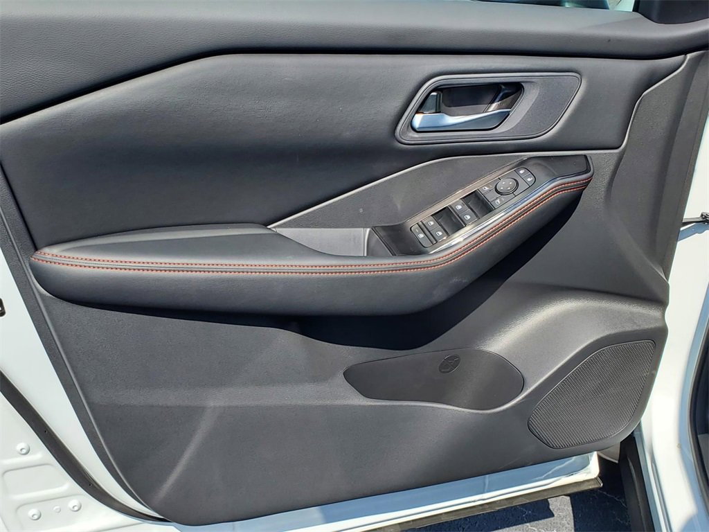 New 2026 Nissan Rogue SV image 14