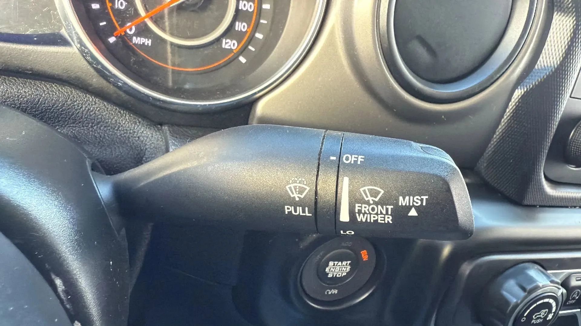 Used 2021 Jeep Gladiator Sport AWD/4WD image 13