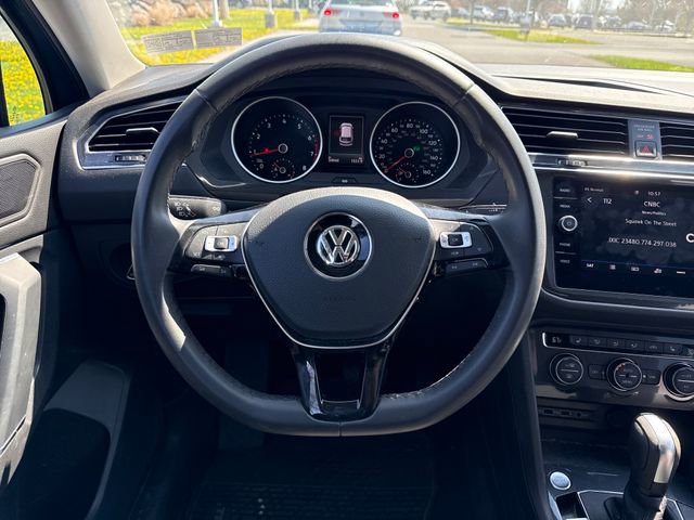 Used 2020 Volkswagen Tiguan SE image 20