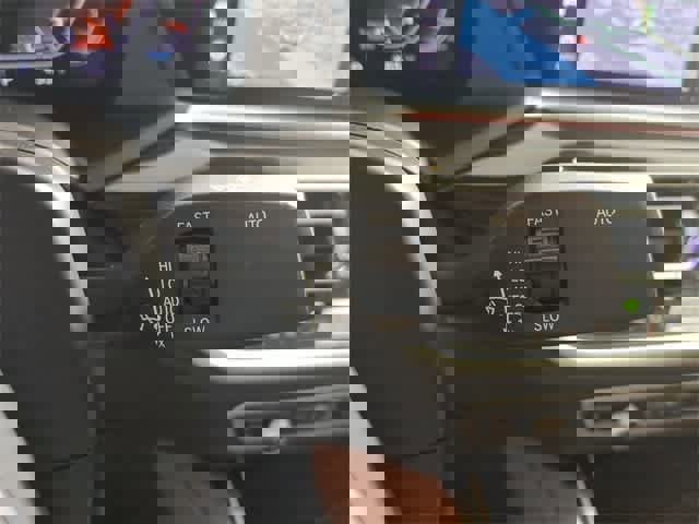 Used 2023 BMW X6 M50i w/ Executive Package image 48