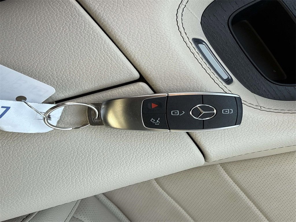 Used 2022 Mercedes-Benz GLE 350 4MATIC image 33