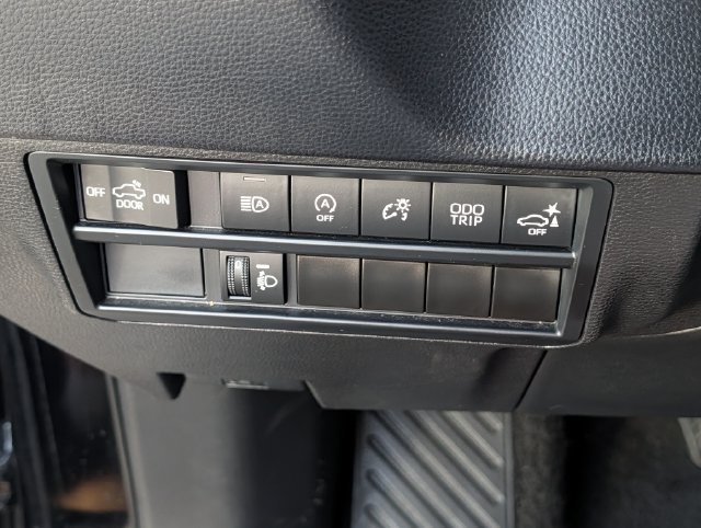 Used 2024 Toyota Tundra SR5 w/ SR5 Convenience Package AWD/4WD image 23