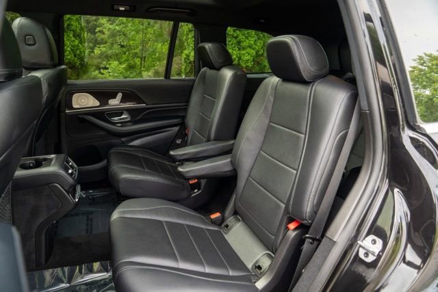 Used 2021 Mercedes-Benz GLS 450 4MATIC image 46