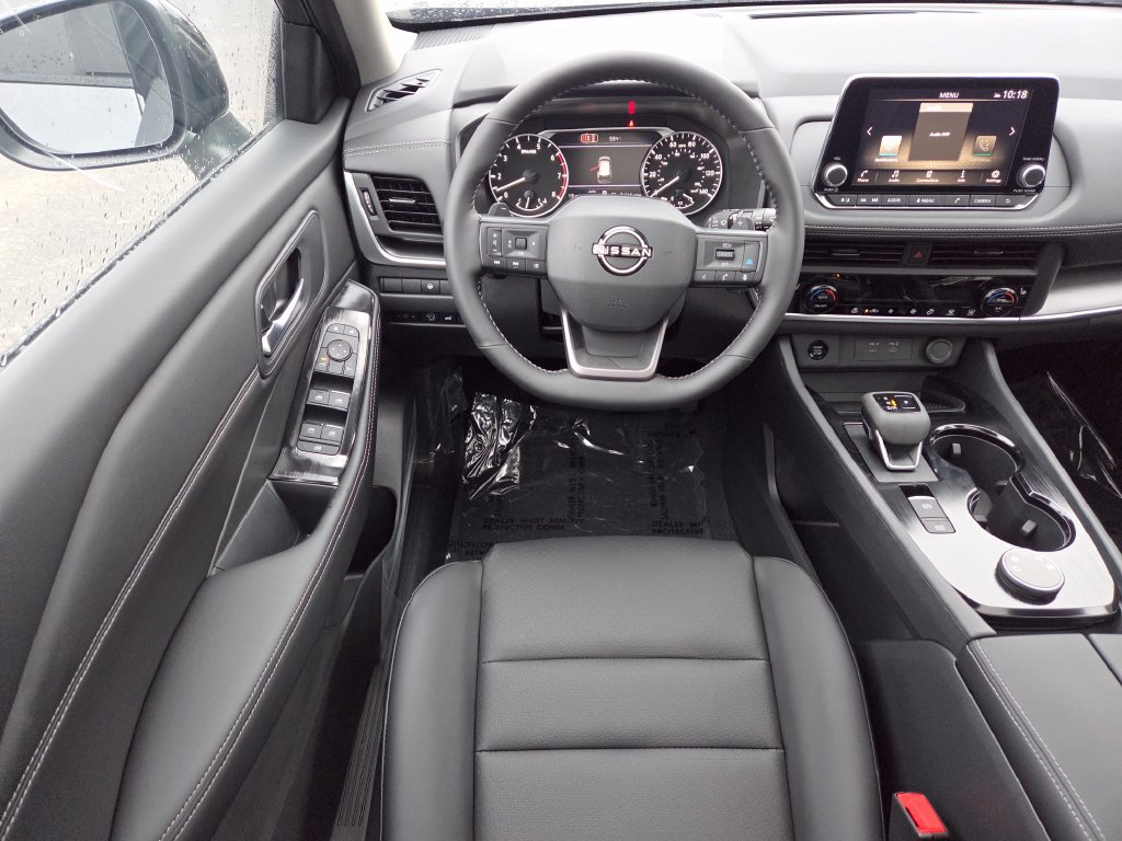 New 2026 Nissan Rogue Dark Armor AWD/4WD image 32