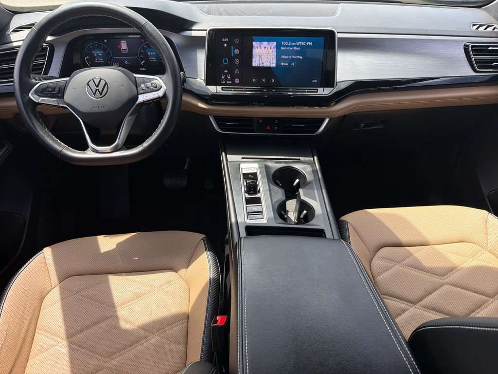 Used 2024 Volkswagen Atlas Cross Sport SE AWD/4WD image 19