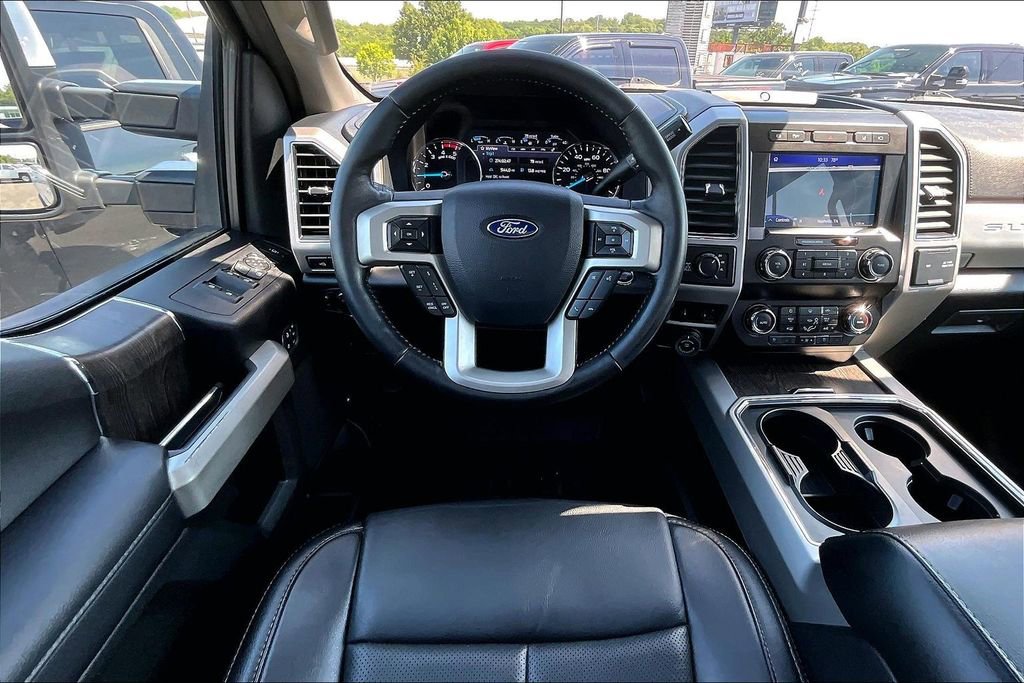 Used 2021 Ford F250 Lariat w/ Lariat Ultimate Package AWD/4WD image 11