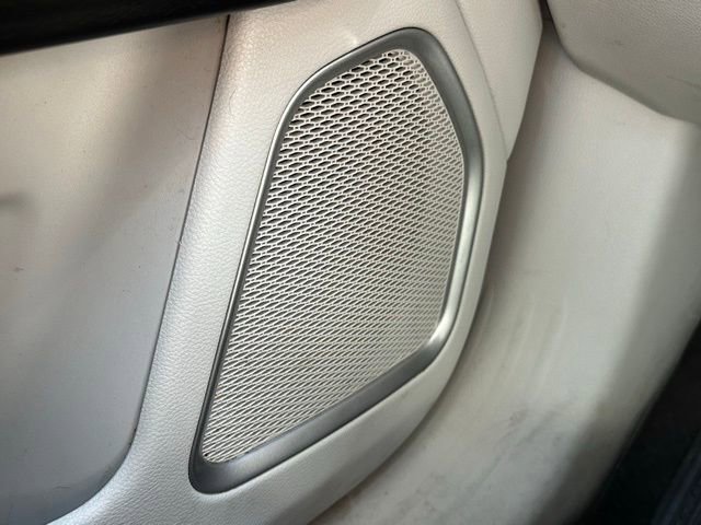 Used 2019 Jeep Compass Latitude w/ Safety & Security Group image 19