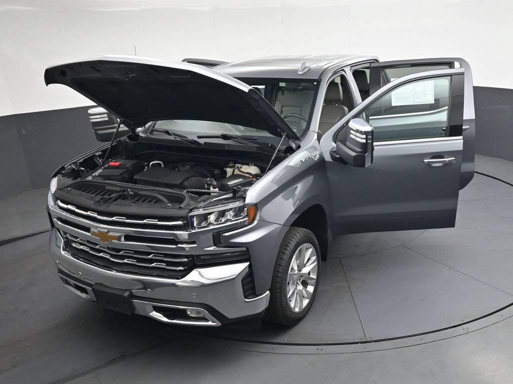 Used 2021 Chevrolet Silverado 1500 LTZ w/ LTZ Premium Package AWD/4WD image 47