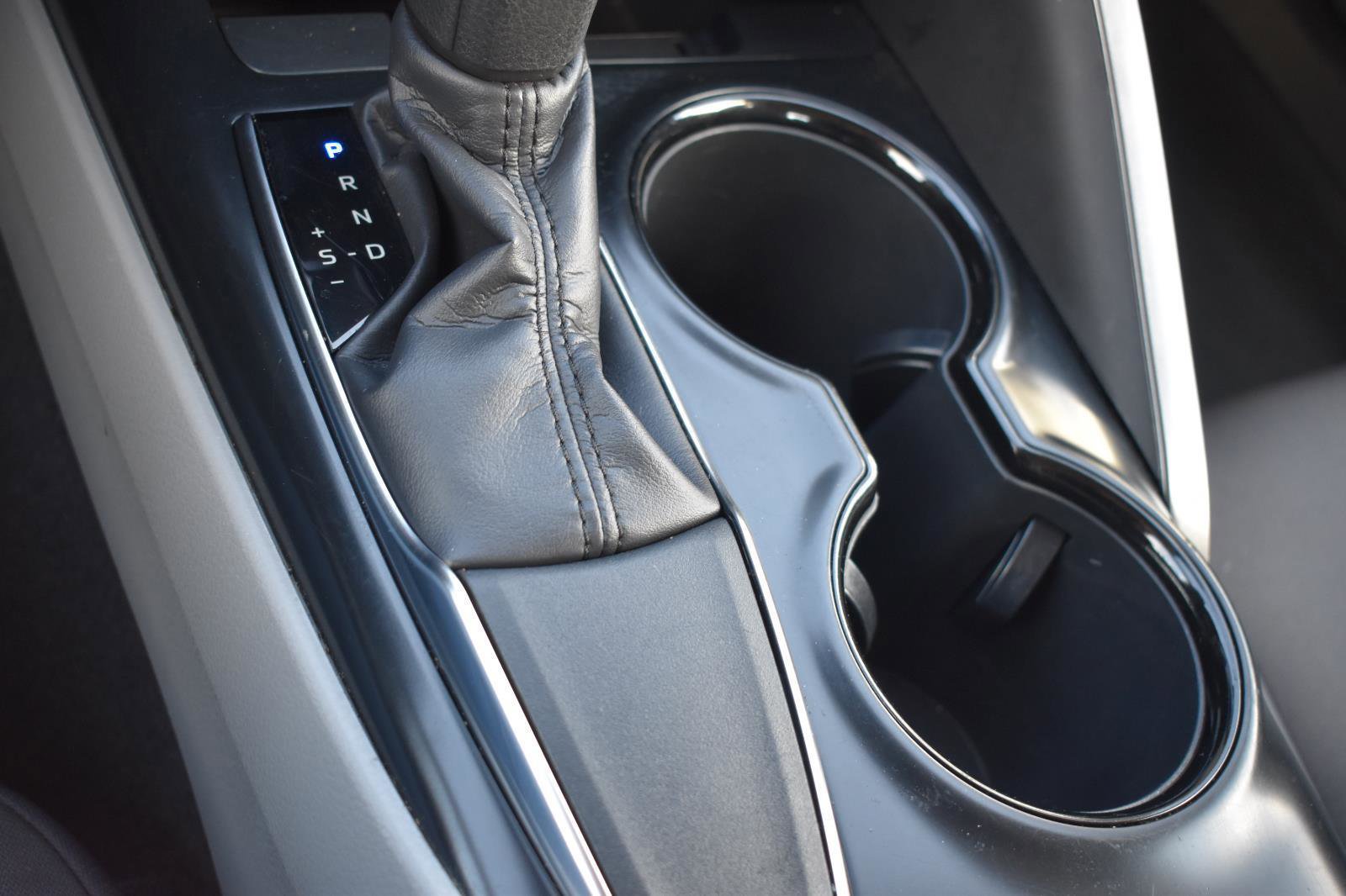 Used 2019 Toyota Camry LE w/ Convenience Package image 23