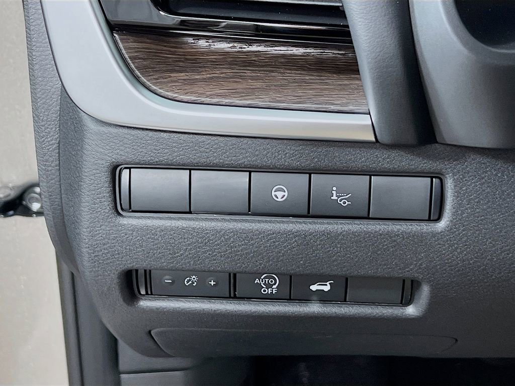 New 2026 Nissan Rogue Platinum w/ Platinum Premium Package image 9