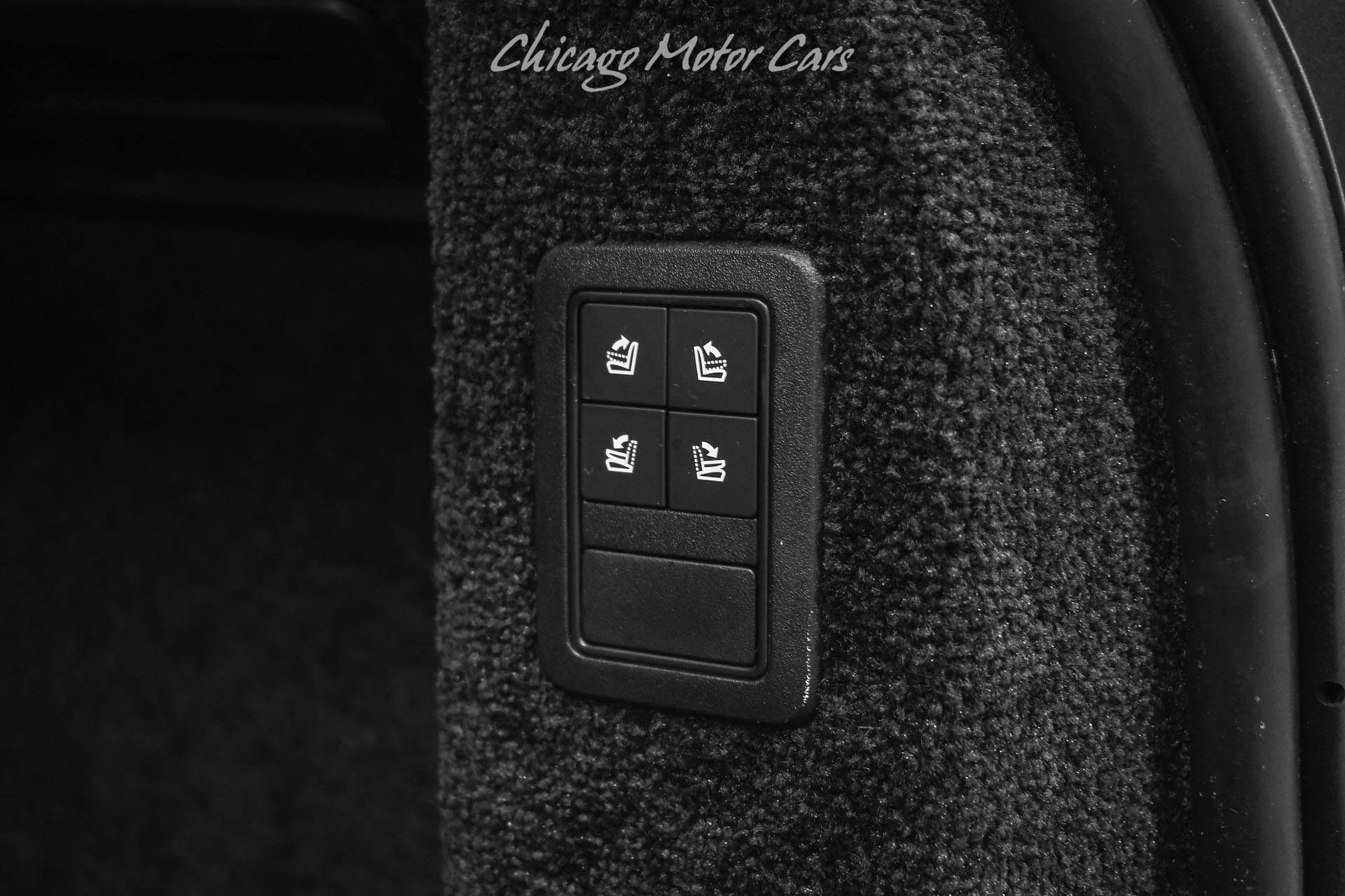 Used 2016 Land Rover Range Rover Long Wheelbase Supercharged image 61