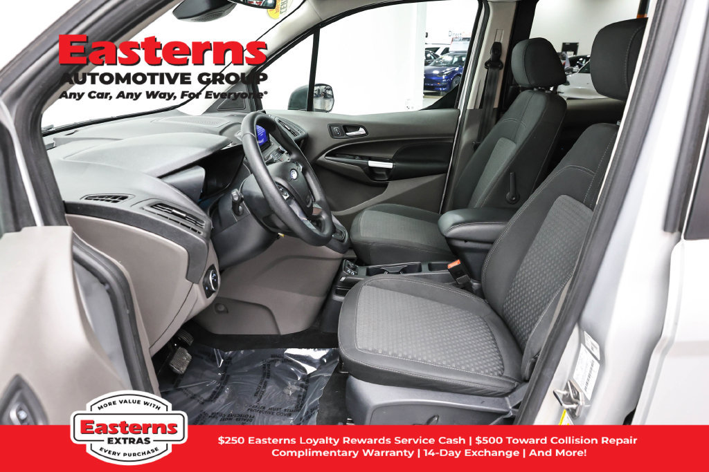 Used 2021 Ford Transit Connect XLT FWD image 14