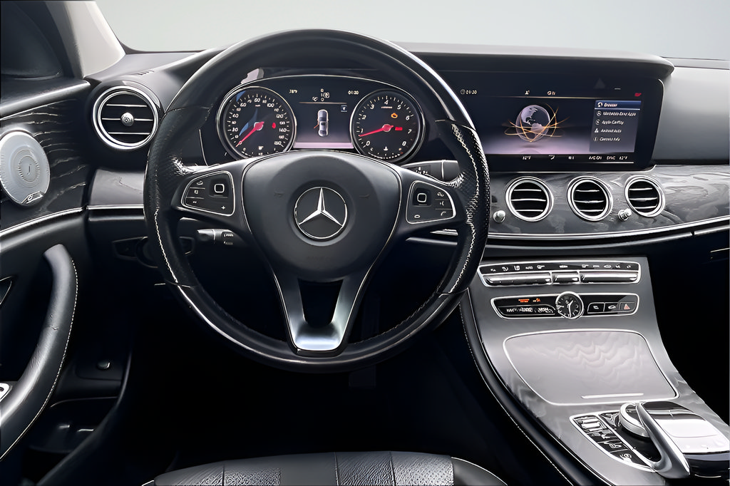 Used 2018 Mercedes-Benz E 300 image 8