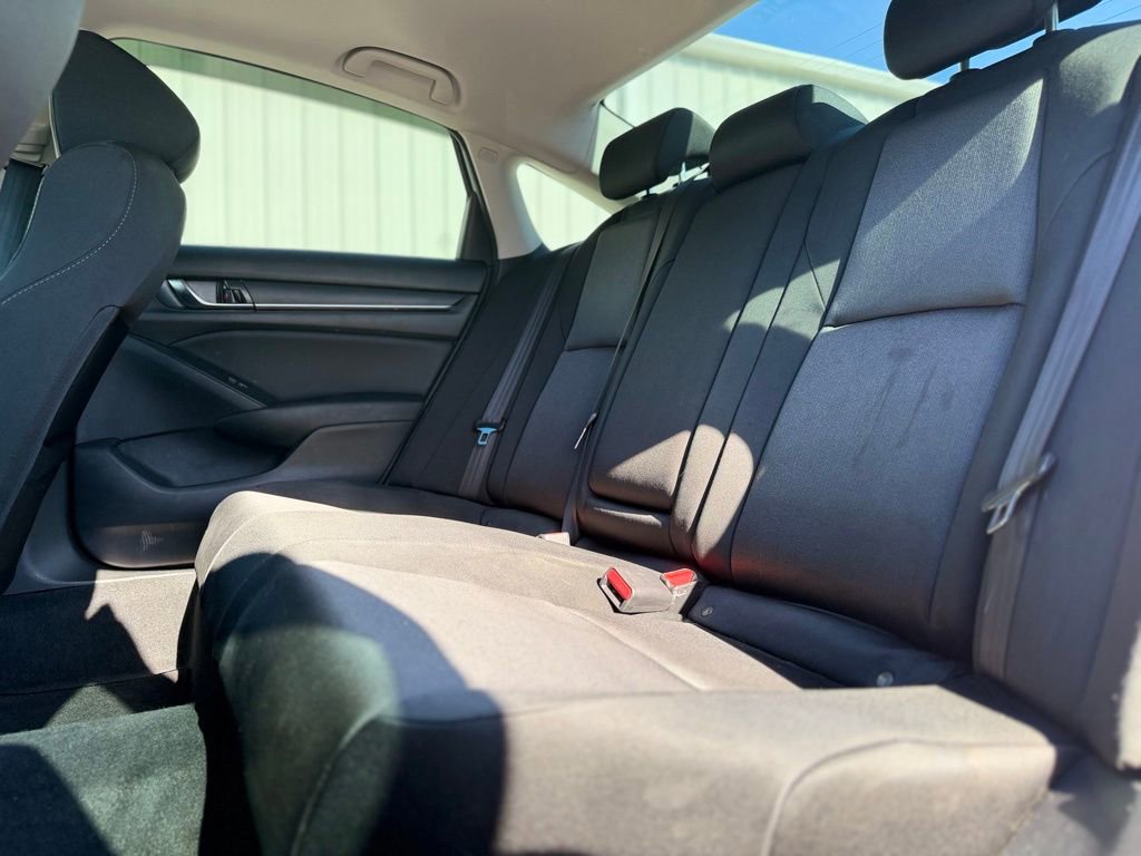Used 2018 Honda Accord EX image 19