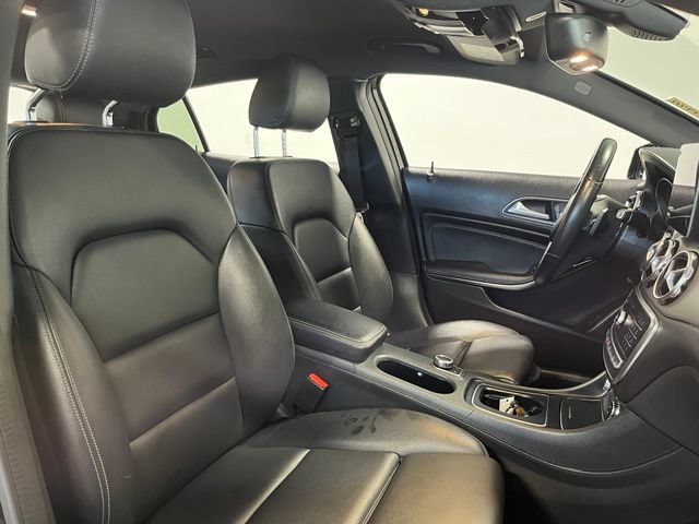 Used 2020 Mercedes-Benz GLA 250 4MATIC w/ Convenience Package image 10