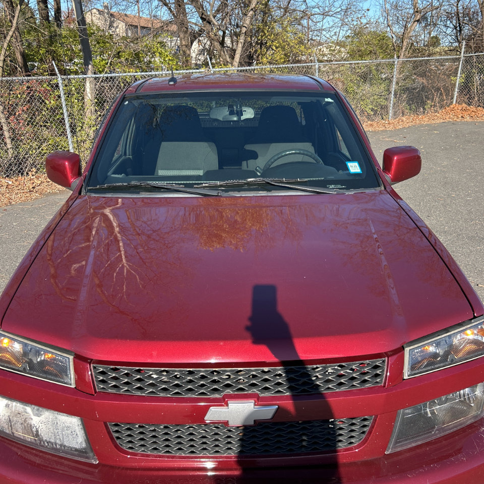 Used 2010 Chevrolet Colorado LT image 2