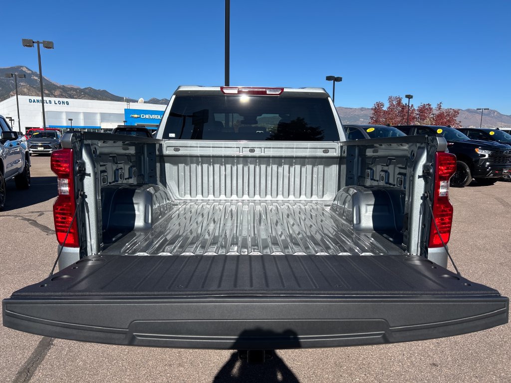 New 2026 Chevrolet Silverado 1500 Custom w/ Turbomax Blackout Package AWD/4WD image 5
