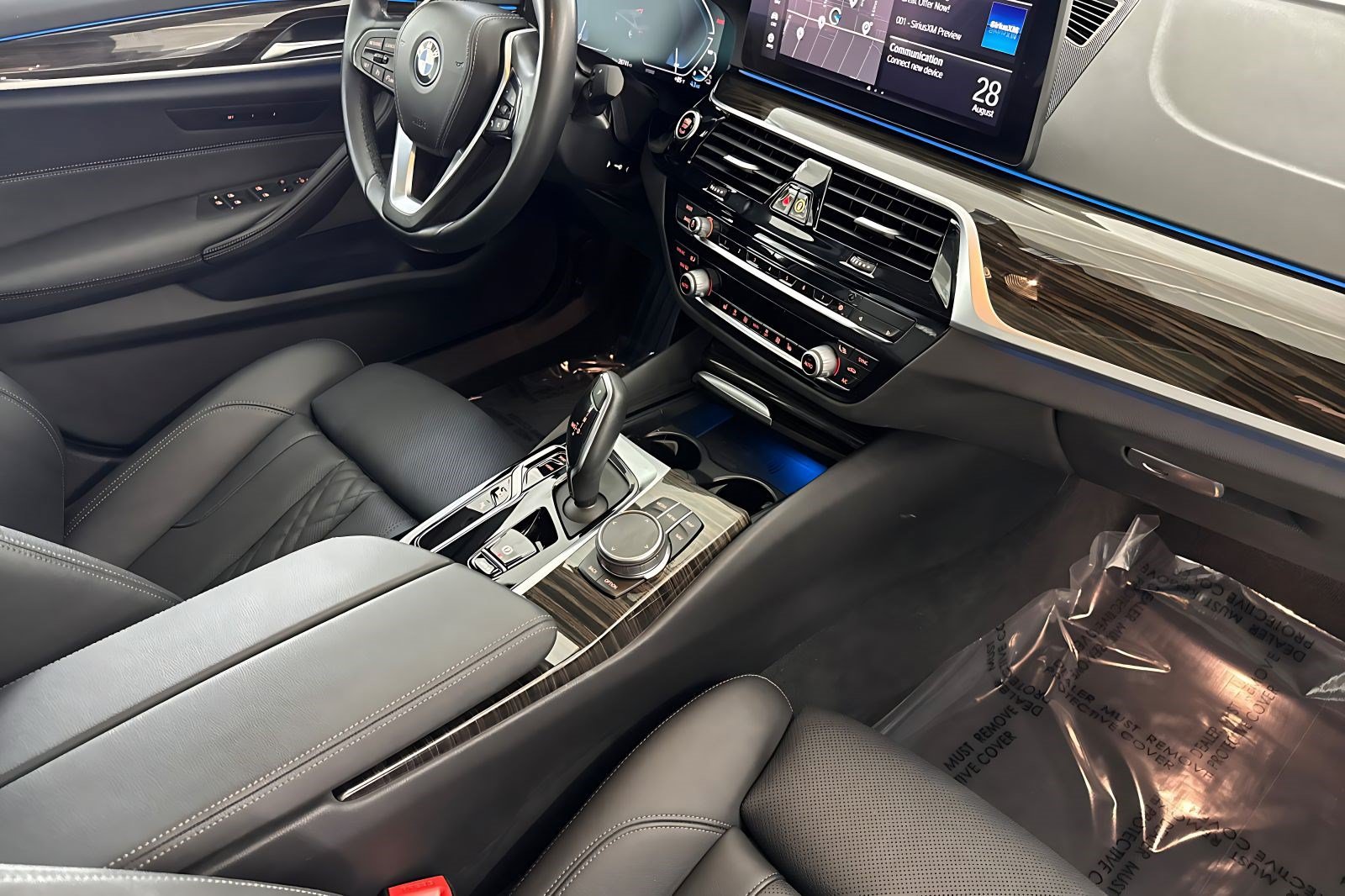 Certified 2023 BMW 530e w/ Premium Package RWD image 35