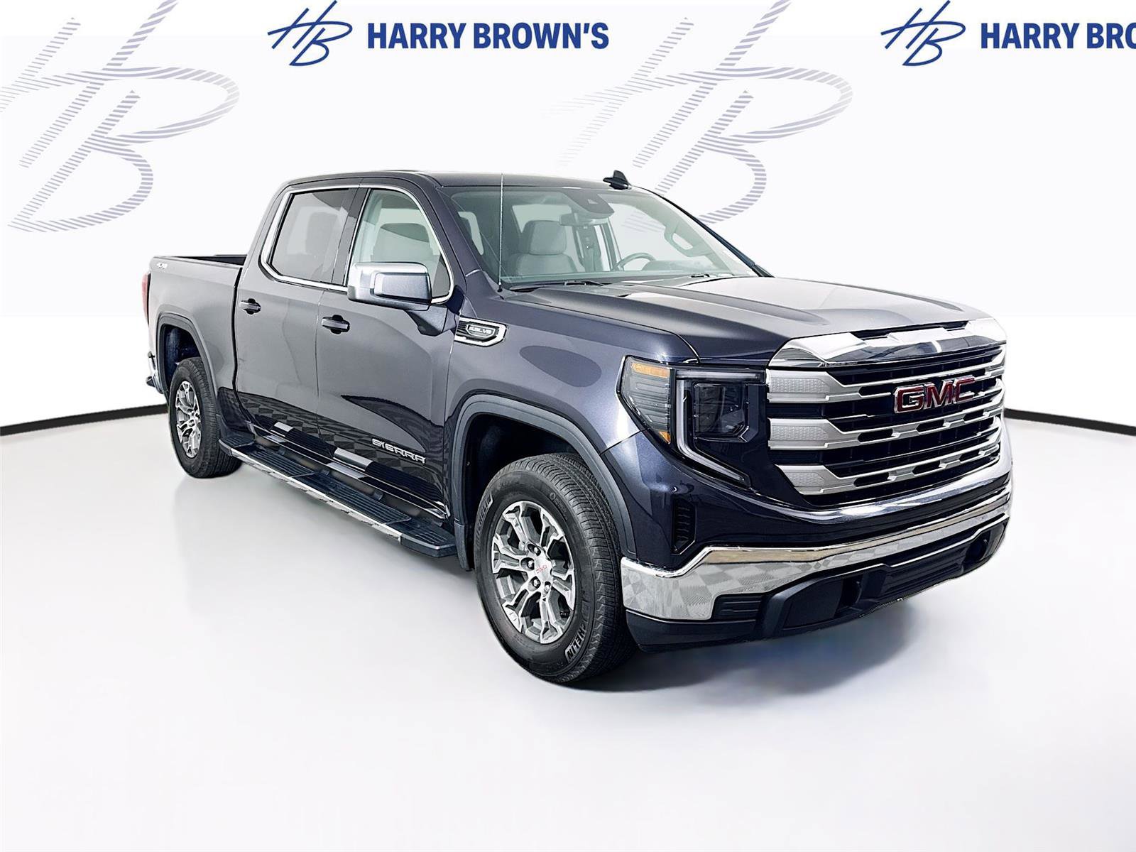 Used 2025 GMC Sierra 1500 SLE image 25