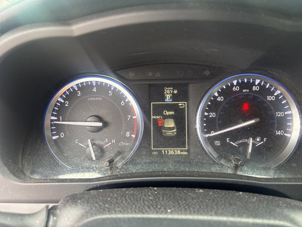 Used 2015 Toyota Highlander XLE image 4