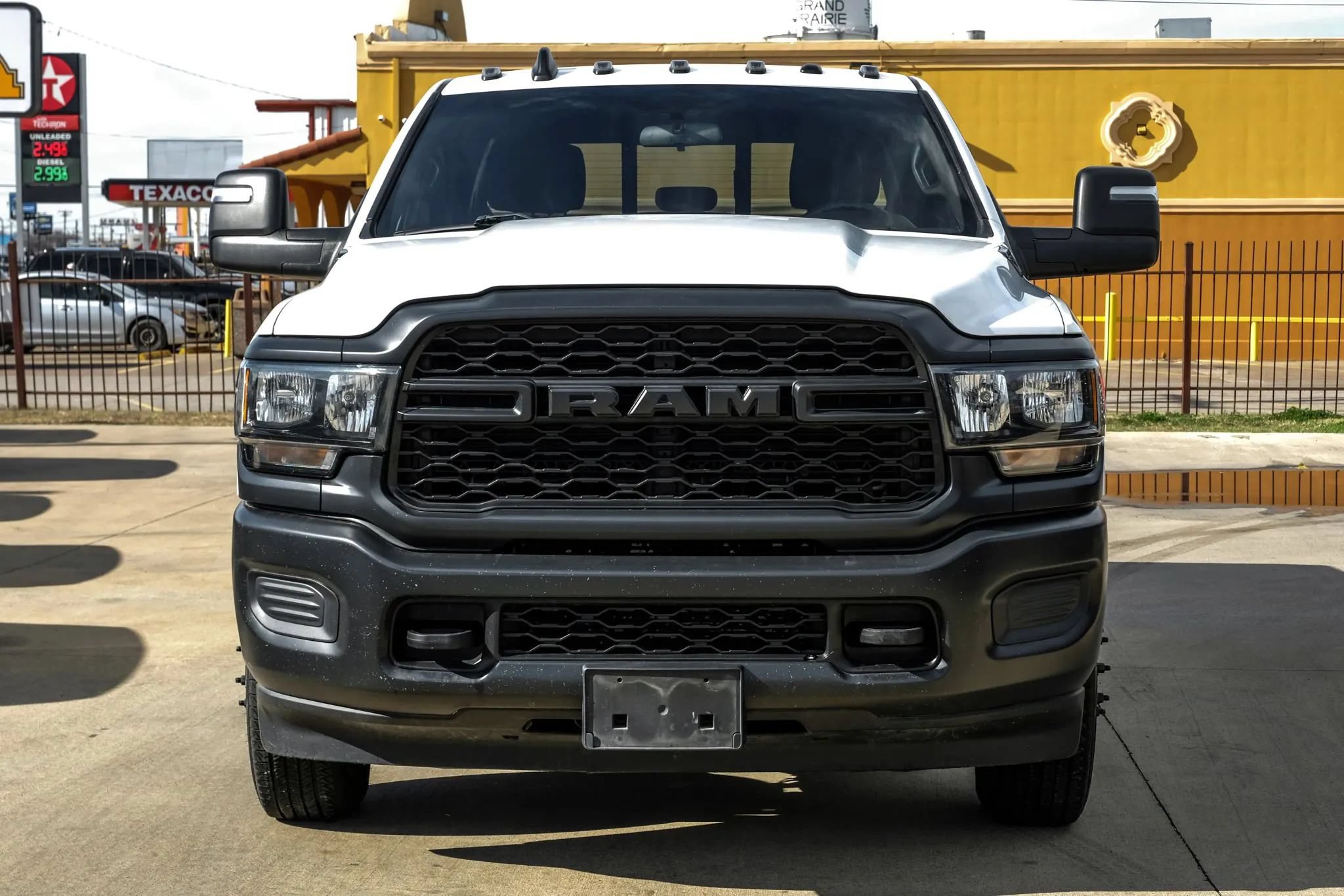 Used 2023 RAM 3500 Tradesman AWD/4WD image 4