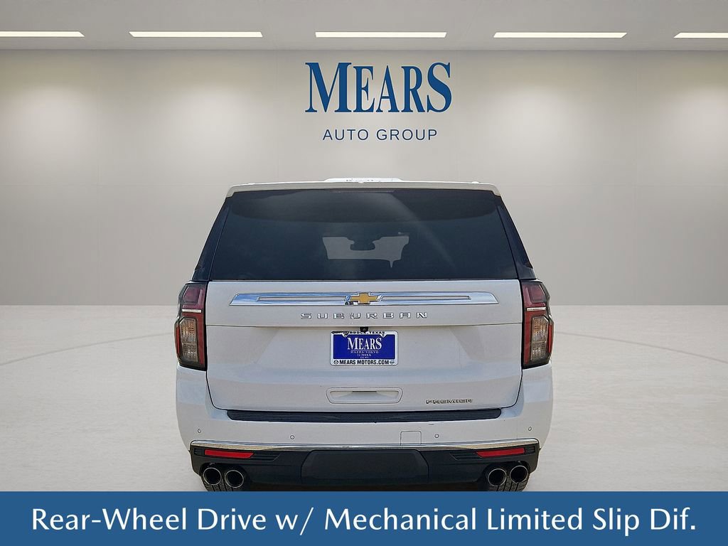 Used 2023 Chevrolet Suburban Premier image 5