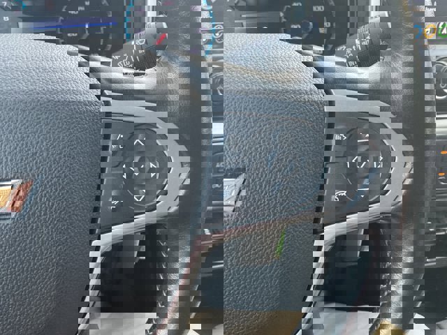 Used 2021 Chevrolet Colorado LT w/ Luxury Package image 18