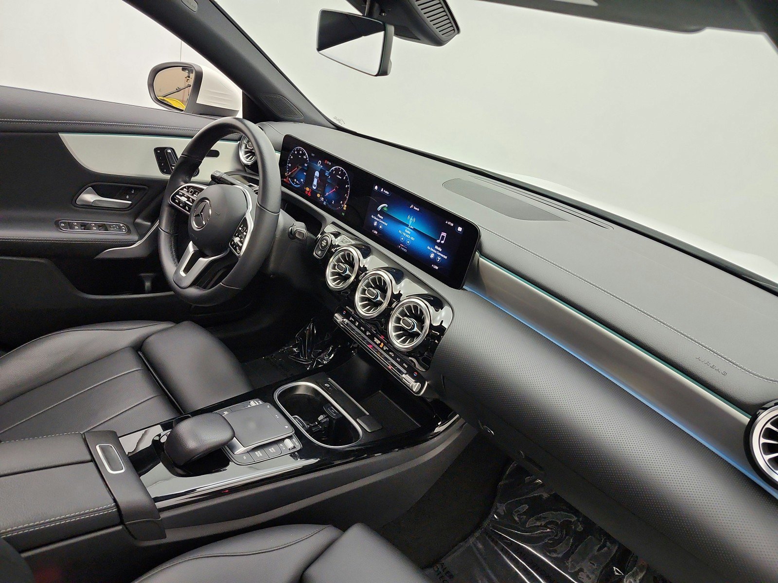 Certified 2022 Mercedes-Benz CLA 250 image 19