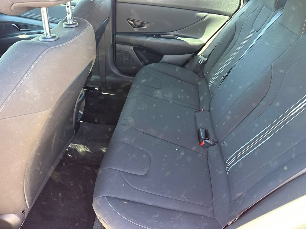 Used 2025 Hyundai Elantra Sport FWD image 20