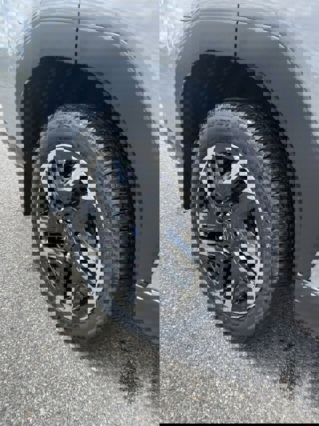 New 2025 Subaru Forester Limited image 9