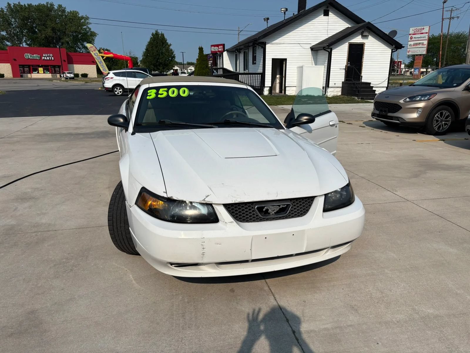 Used 2004 Ford Mustang Premium RWD image 2