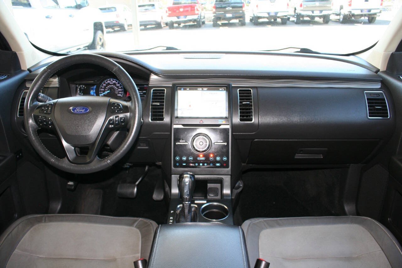 Used 2019 Ford Flex Limited w/ Limited Appearance Package AWD/4WD image 14