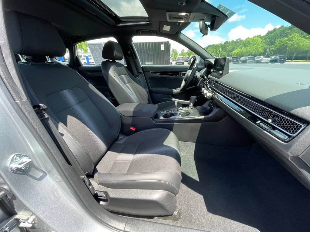 Certified 2025 Honda Civic Sport image 31