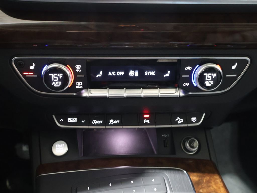 Used 2020 Audi Q5 2.0T Premium w/ Convenience Package image 30