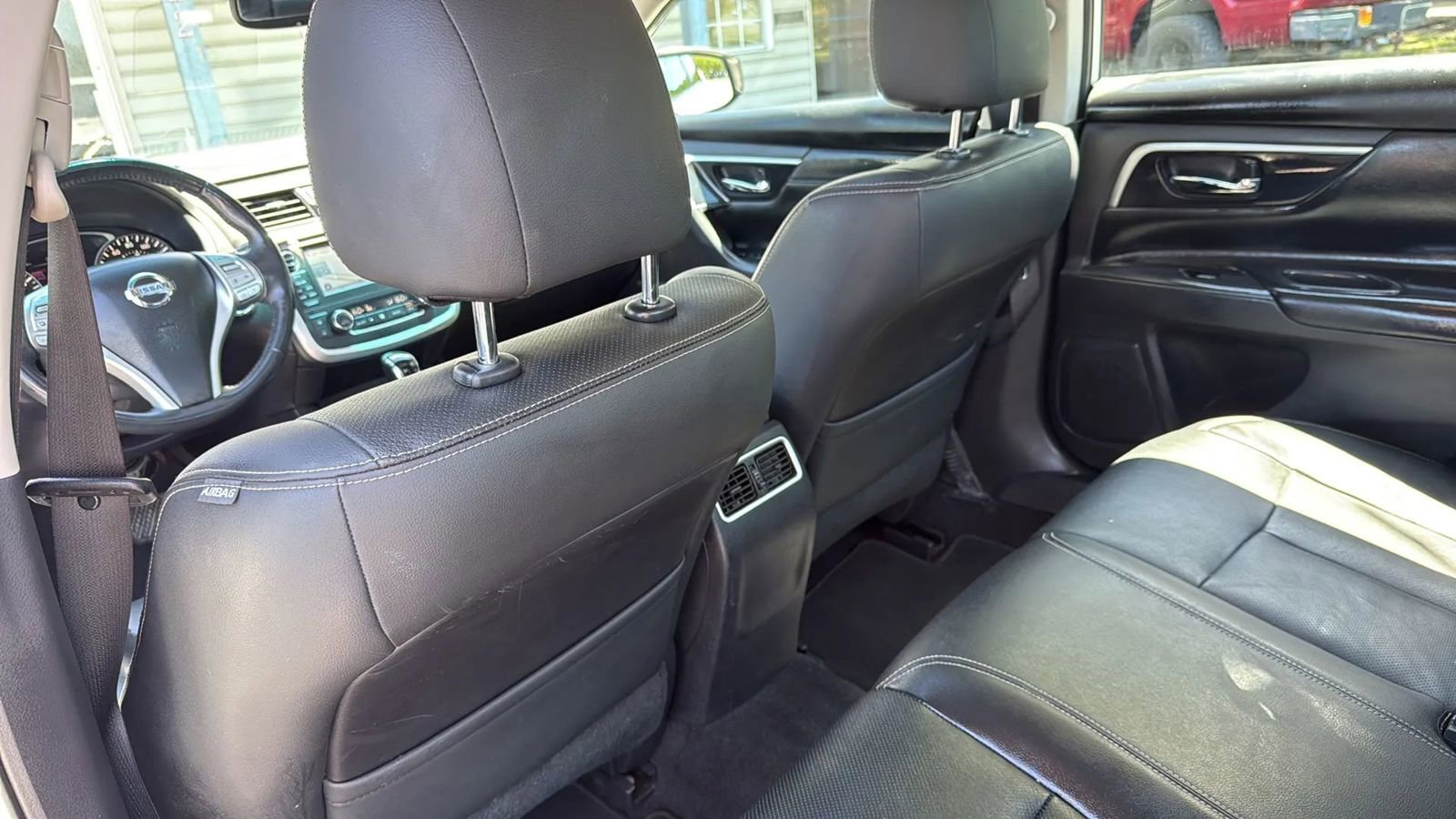 Used 2017 Nissan Altima 2.5 SL w/ 2.5 Technology Package FWD image 13