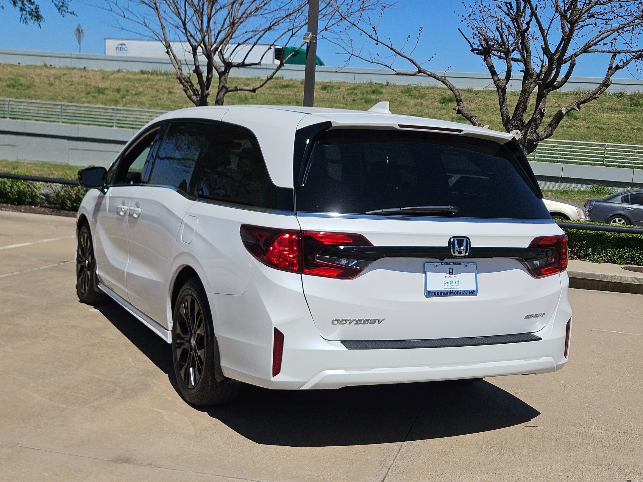 Certified 2025 Honda Odyssey Sport-L image 7