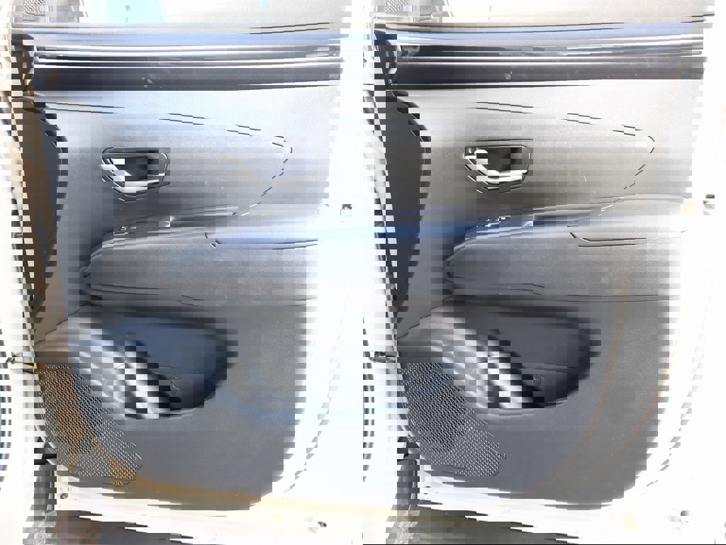 Used 2023 Hyundai Santa Cruz SEL image 9