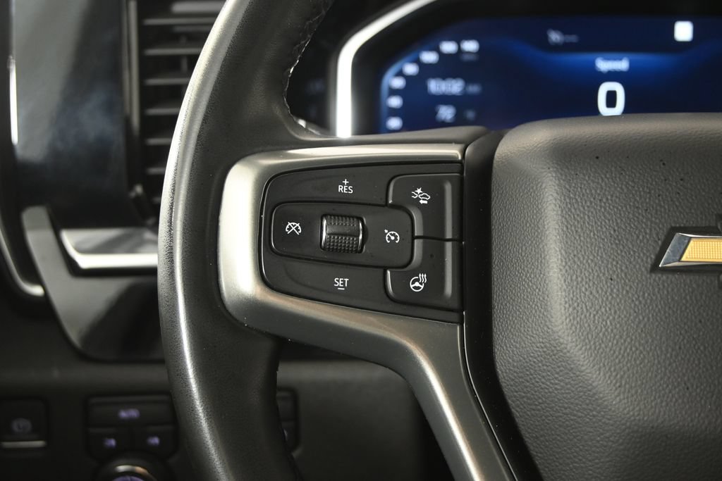 Used 2023 Chevrolet Silverado 1500 LT AWD/4WD image 33
