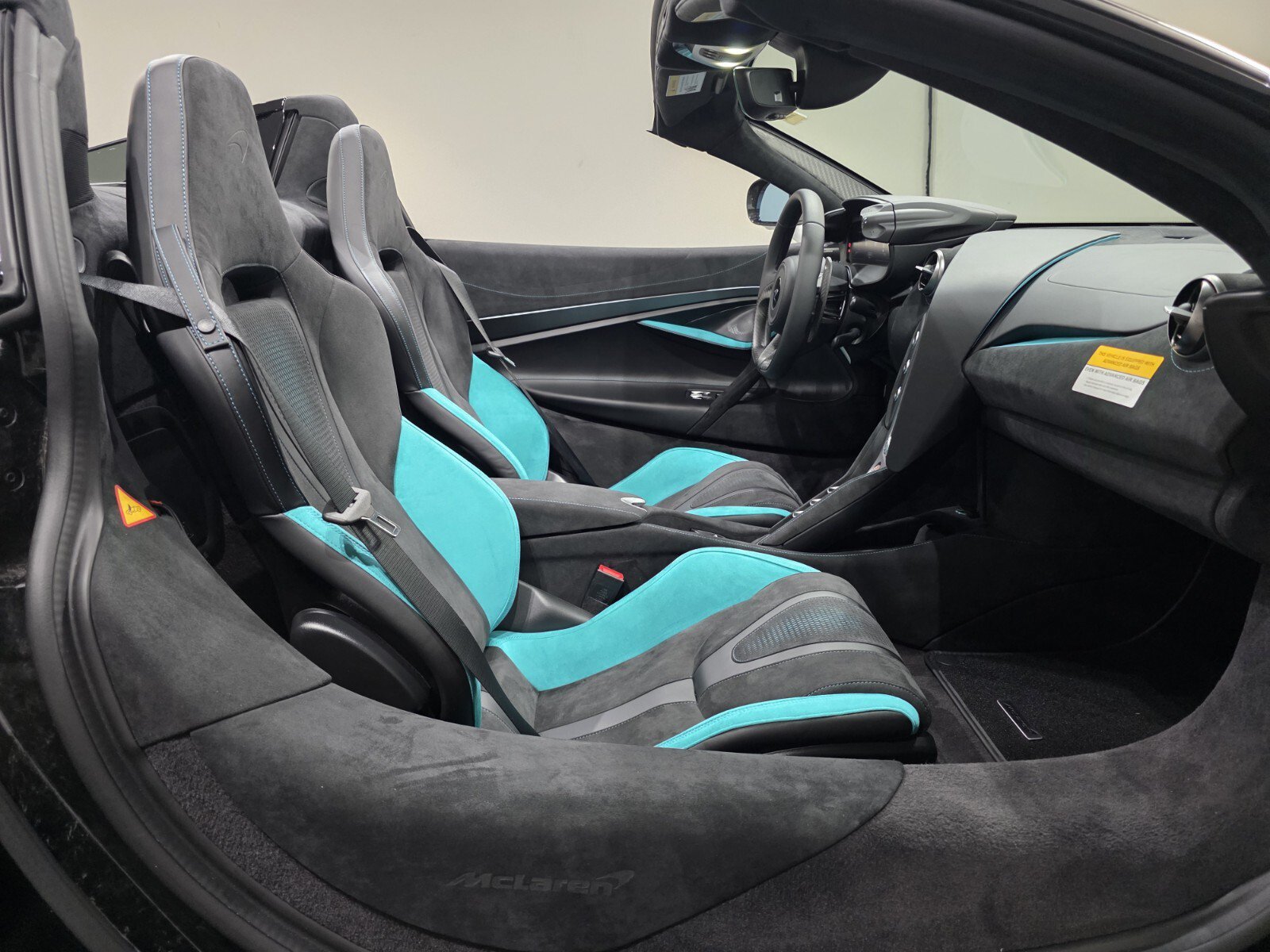 New 2027 McLaren 750S Spider RWD image 23